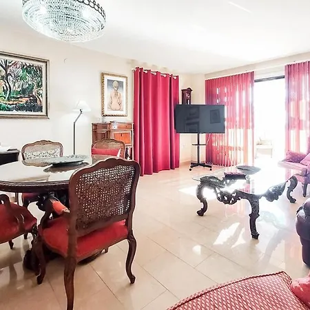3 Bedroom Gorgeous In Benicasim شقة